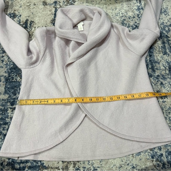 Chico’s Lavender Boiled Wool Yvonne Cropped Long Sleeve Cardigan Size 6 - Picture 10 of 11
